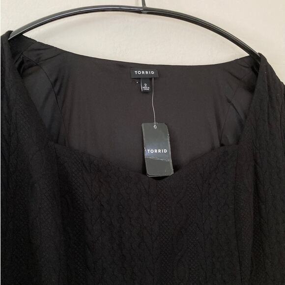 Torrid Black Cable Knit Textured Short Sleeves Pullover Mini Dress Size 2 - Picture 2 of 7
